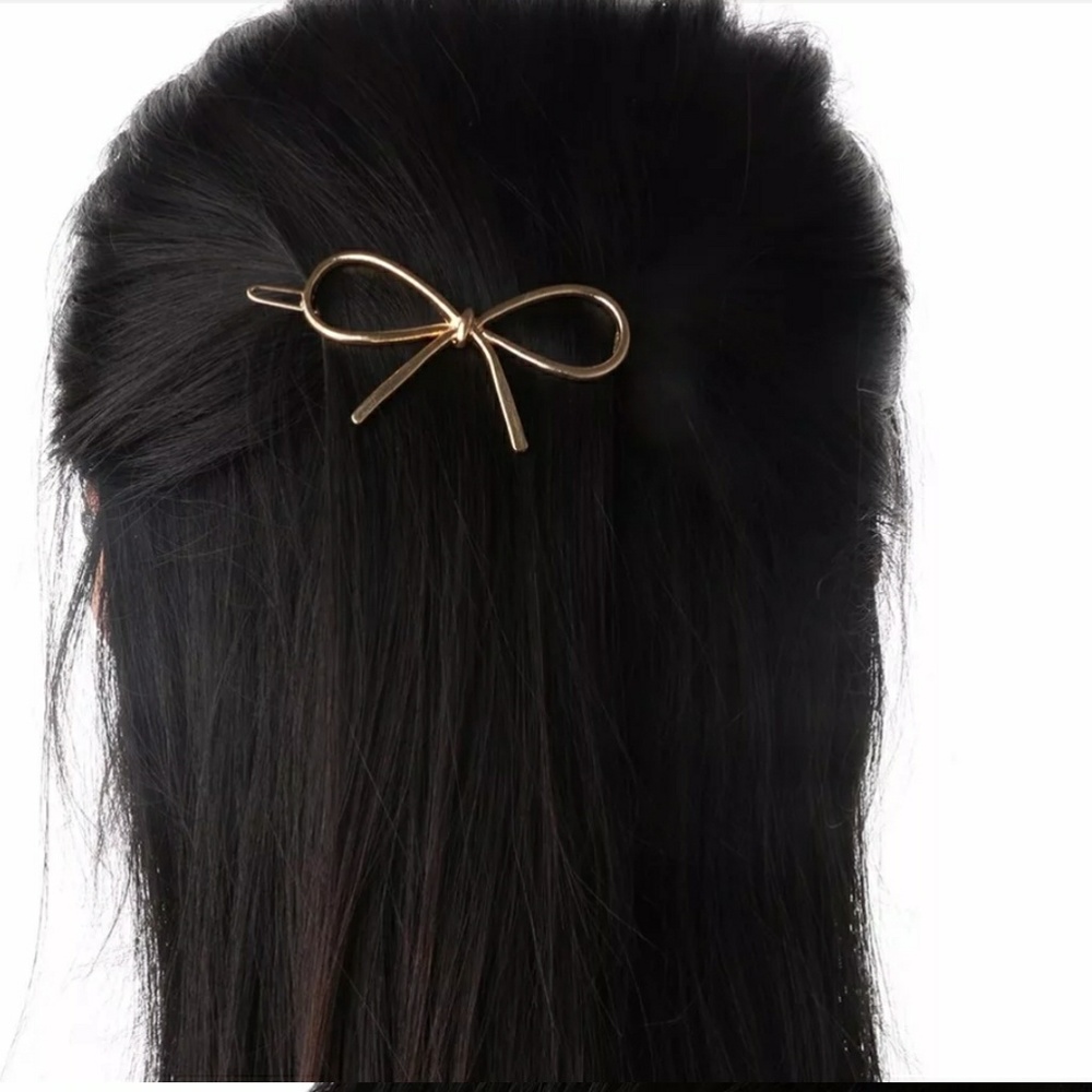 Silver Bow Hair Clip 2 set